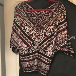 White House black-market V-neck blouse size large